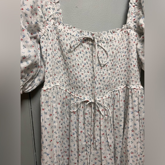 Doen Siena Shirred Floral Print dress - Picture 2 of 4